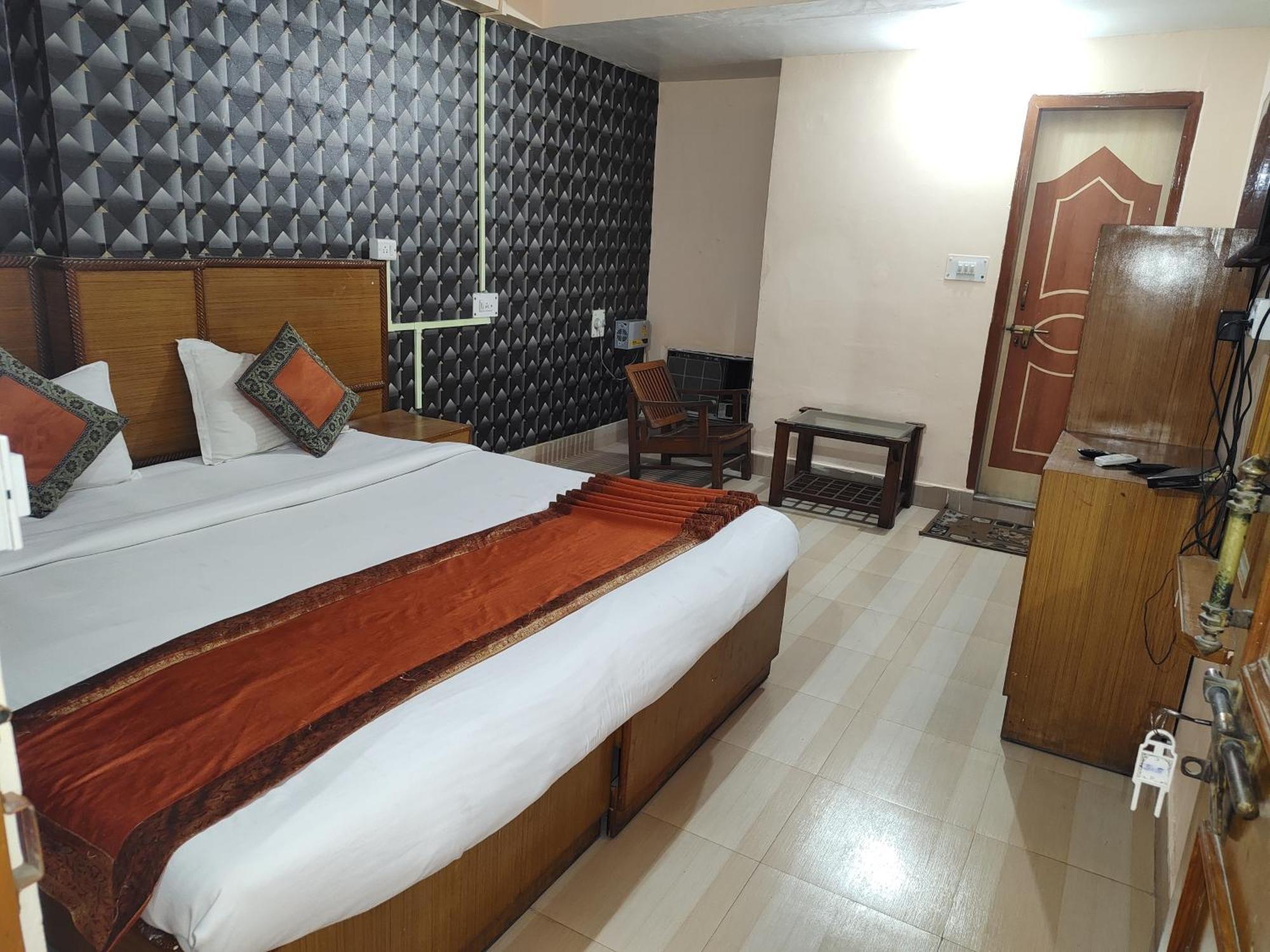 Hotel Divya - Varanasi — Photos 2